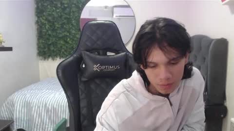 Snapshot of andy_dan1 chatting on 22, 1, 2025 andy_dan1 online show from 22, 1, 2025