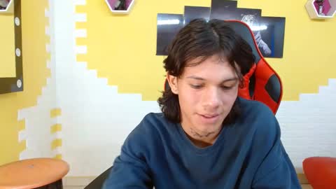 Snapshot of andy_dan1 chatting on 2, 2, 2025 andy_dan1 online show from 2, 2, 2025