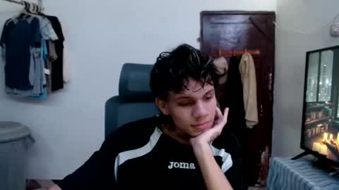 Snapshot of andy_dan1 chatting on 2, 6, 2026 andy_dan1 online show from 2, 6, 2026