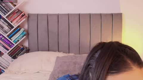 andy_saenz13 online show from 25, 4, 2026