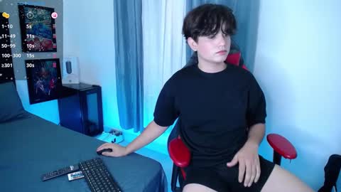 Snapshot of andyboy_19 chatting on 9, 1, 2025 andy online show from 9, 1, 2025