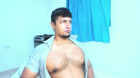 Snapshot of andylemonda chatting on 20, 10, 2025 andylemonda online show from 20, 10, 2025