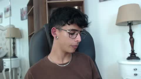 andyxibrat online show from 13, 4, 2026