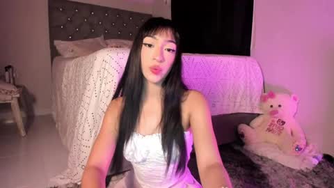 Snapshot of aneko_morii chatting on 28, 4, 2026 online show from 28, 4, 2026