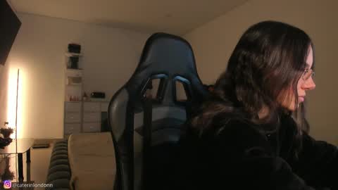      online show from 19, 2, 2026