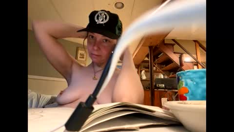 Snapshot of aneoakley chatting on 4, 11, 2025 aneoakley online show from 4, 11, 2025