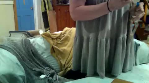 Snapshot of aneoakley chatting on 19, 11, 2025 aneoakley online show from 19, 11, 2025