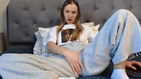 ange1ok online show from 3, 2, 2026