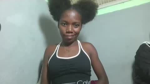 Snapshot of angeeliine chatting on 5, 5, 2026 angeeliine online show from 5, 5, 2026