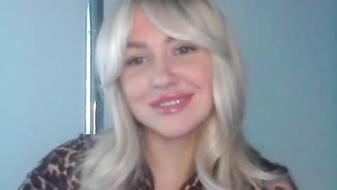 Angelina online show from 5, 7, 2026
