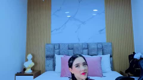 angel__kiss online show from 4, 11, 2025