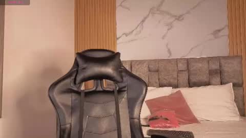 Snapshot of angel__kiss chatting on 8, 6, 2026 angel__kiss online show from 8, 6, 2026