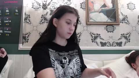 Snapshot of angel_gelya chatting on 15, 11, 2025 Angel online show from 15, 11, 2025