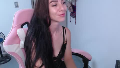 Angel Girl online show from 28, 4, 2026