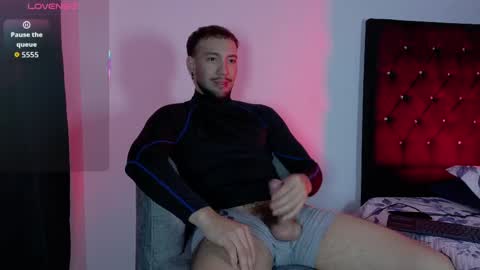 Snapshot of angel_kyrozz chatting on 4, 5, 2026 angel_kyrozz online show from 4, 5, 2026