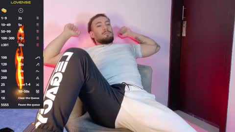 Snapshot of angel_kyrozz chatting on 5, 6, 2026 angel_kyrozz online show from 5, 6, 2026