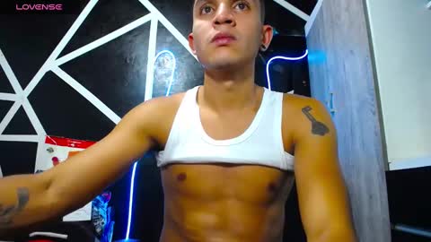 Snapshot of angel_latinboy chatting on 17, 2, 2025 Angel online show from 17, 2, 2025