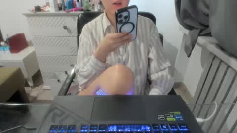 angel_lee__ online show from 12, 2, 2025