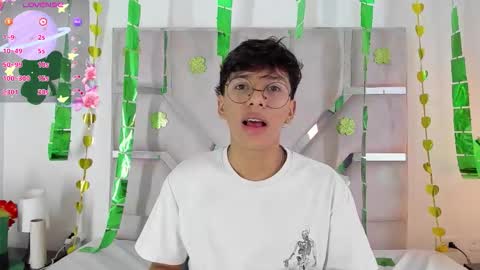 Snapshot of angel_luxx chatting on 3, 3, 2026 Angel online show from 3, 3, 2026