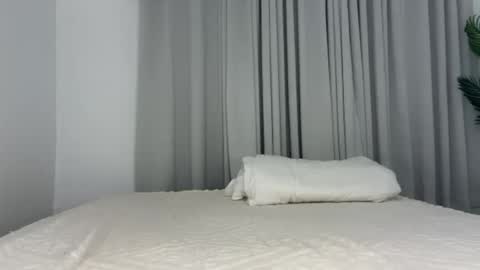 angel_petite07 online show from 2, 8, 2026