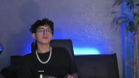 angel_scott2 online show from 5, 3, 2026