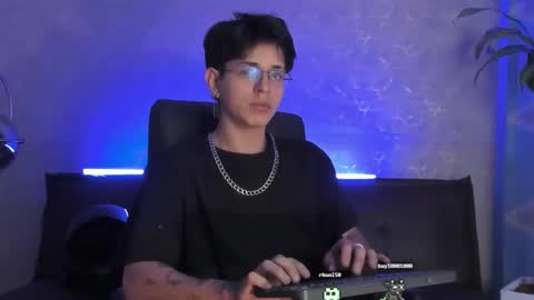 angel_scott2 online show from 10, 3, 2026