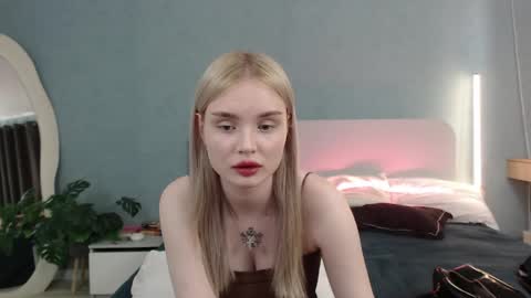 Angela online show from 2, 6, 2026