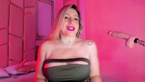 Snapshot of angel_vibes_ chatting on 14, 7, 2026 Angel online show from 14, 7, 2026