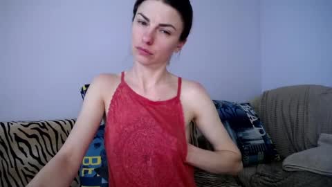 Snapshot of angel_zoe77 chatting on 9, 6, 2026 Zoe online show from 9, 6, 2026