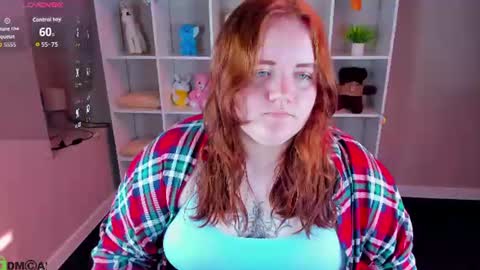 Snapshot of angela_colee chatting on 25, 7, 2026 Angela online show from 25, 7, 2026