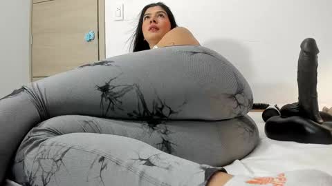 Angela online show from 21, 12, 2024