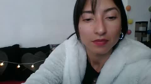  Angela  online show from 26, 12, 2024