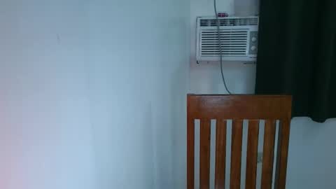 Snapshot of angela_star888 chatting on 17, 12, 2025 angela_star888 online show from 17, 12, 2025