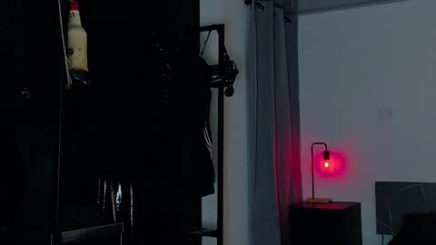 Angela help me reach 100 thumbs up online show from 26, 4, 2026