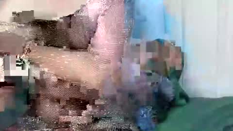 Snapshot of angelainparis28 chatting on 5, 10, 2025 ANGELA online show from 5, 10, 2025