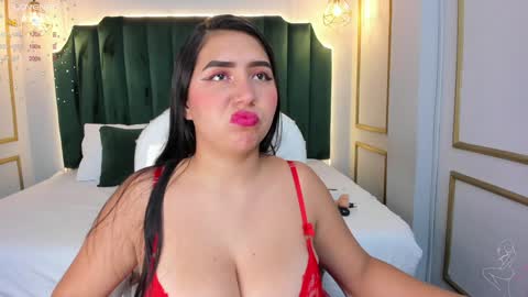 Snapshot of angelaluxi chatting on 4, 12, 2024 Angela online show from 4, 12, 2024