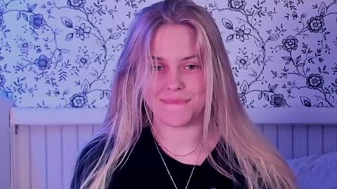 Snapshot of angelanty chatting on 28, 5, 2026 Darsi Anty online show from 28, 5, 2026