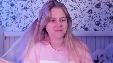 Snapshot of angelanty chatting on 31, 5, 2026 Darsi Anty online show from 31, 5, 2026