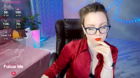 Snapshot of angelawhity chatting on 2, 2, 2025 Angela online show from 2, 2, 2025