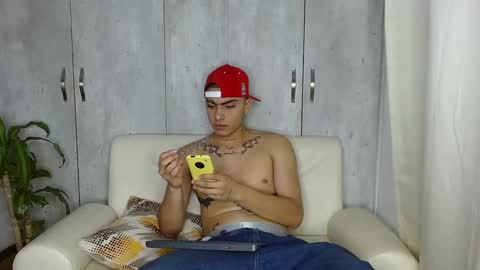 angelbacker22 online show from 26, 1, 2025