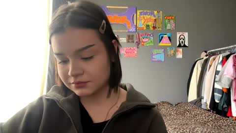 angelcatier online show from 25, 4, 2026