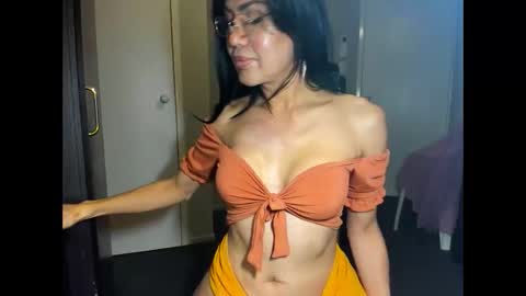 Snapshot of angelchezcka chatting on 2, 12, 2025 cheche online show from 2, 12, 2025