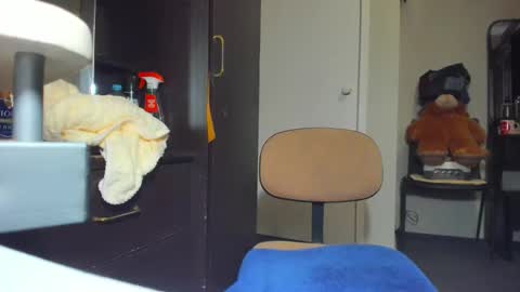 Snapshot of angelchezcka chatting on 14, 1, 2026 cheche online show from 14, 1, 2026