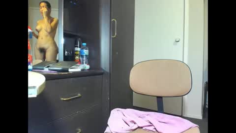 Snapshot of angelchezcka chatting on 1, 3, 2026 cheche online show from 1, 3, 2026