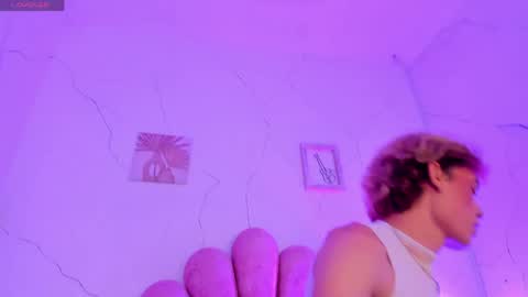 Angel Doll online show from 19, 4, 2026