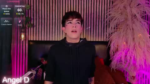 Angel dust online show from 22, 4, 2026