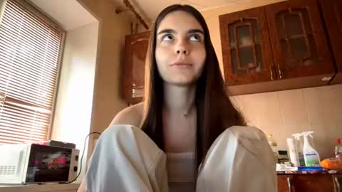Bella online show from 19, 7, 2026