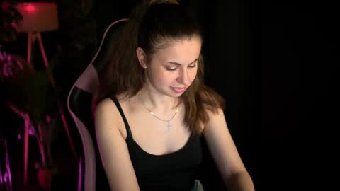 Angel online show from 11, 5, 2026