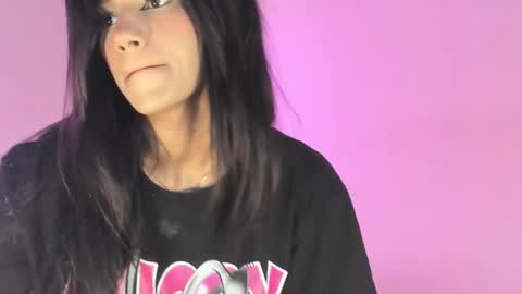 Carolina online show from 17, 2, 2025