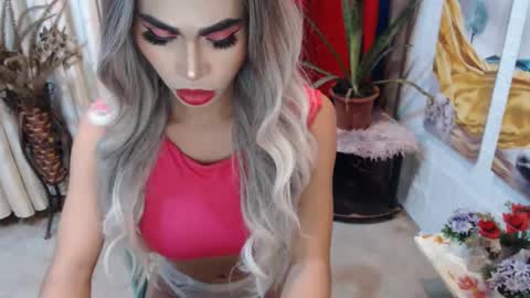 DIVINE ANGEL online show from 1, 2, 2025